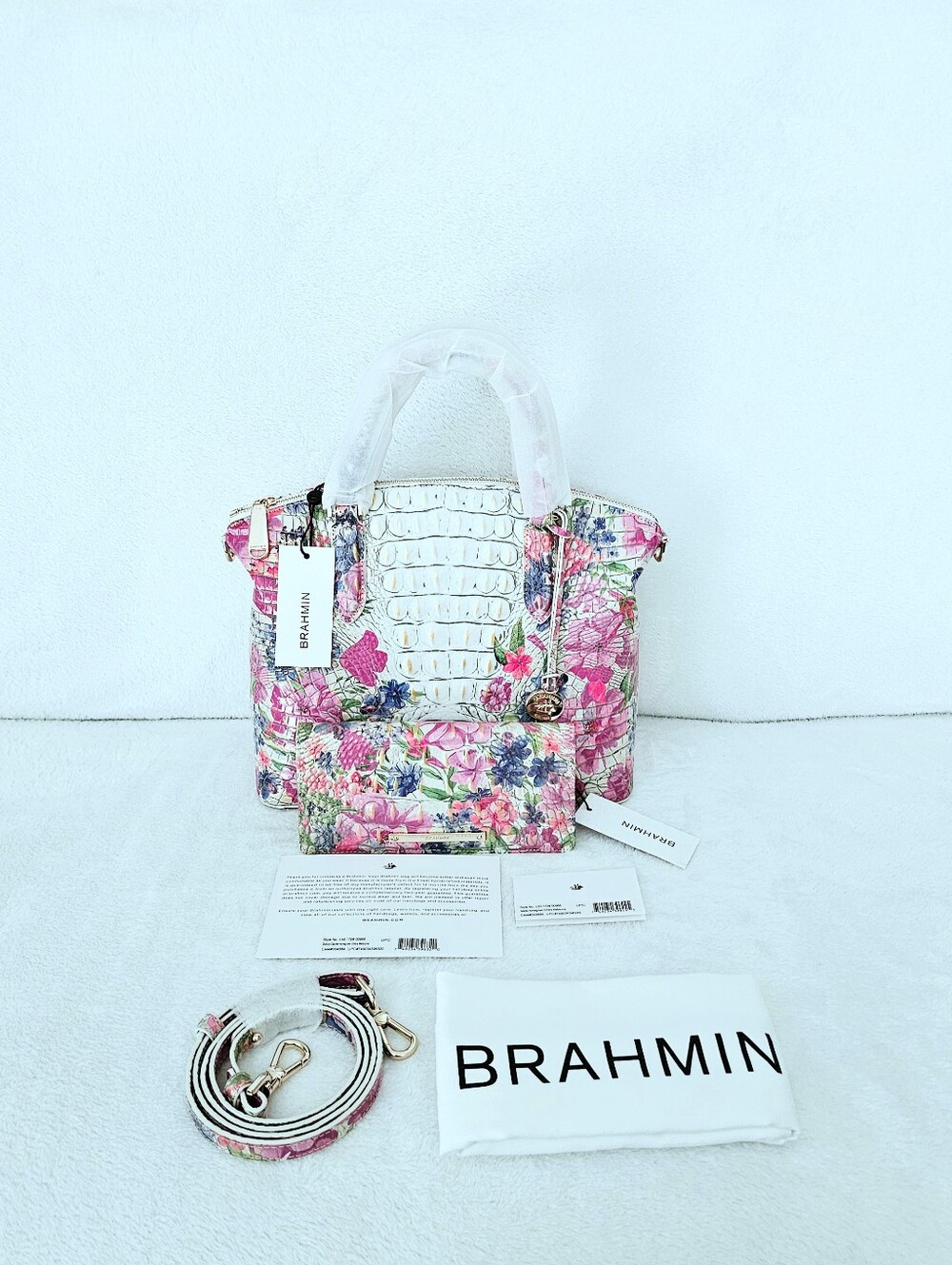 NWT Brahmin HOMEGROWN OMBRE Medium Duxbury & Adelle Wallet